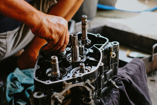 Hero Bike Tyre Repair Service in Meerut Daurala